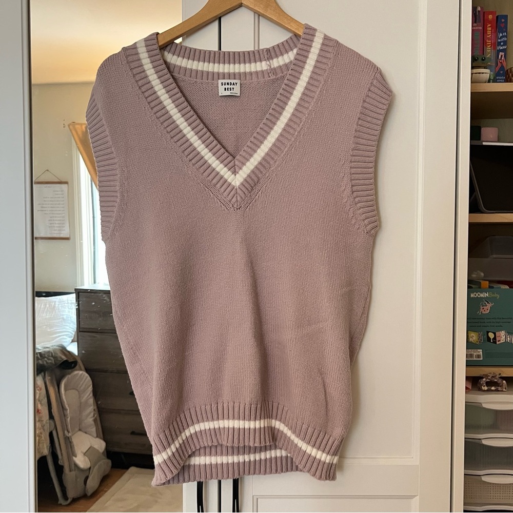 Aritzia Sunday Best V-Neck Sweater Vest